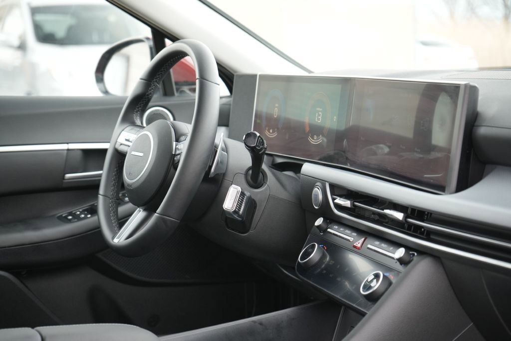 Certified 2025 Hyundai Sonata SEL image 13