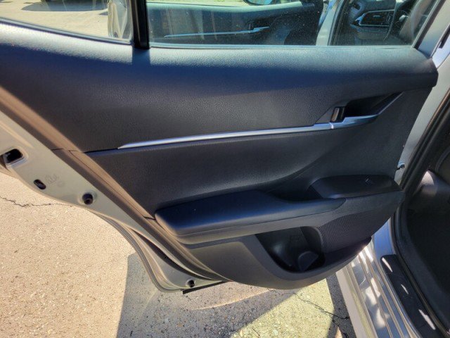 Used 2021 Toyota Camry SE image 28