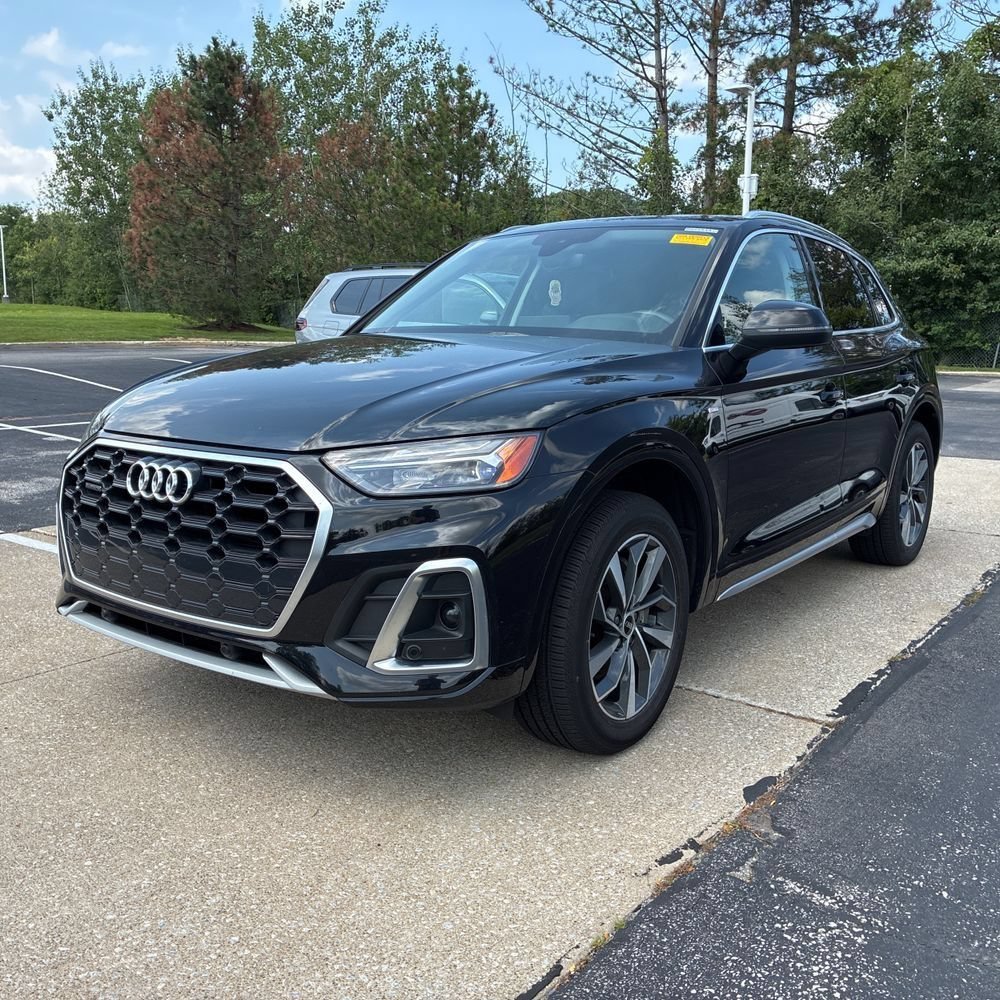 Used 2022 Audi Q5 2.0T Premium AWD/4WD image 2