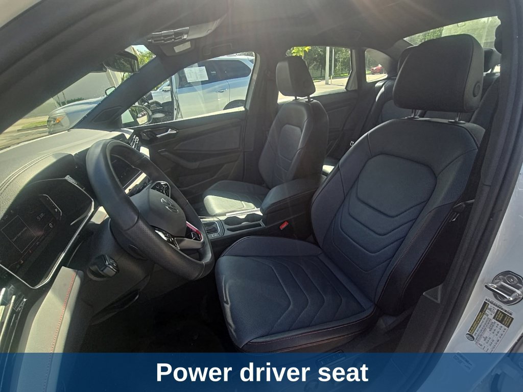 Used 2025 Volkswagen Jetta GLI Autobahn FWD image 19