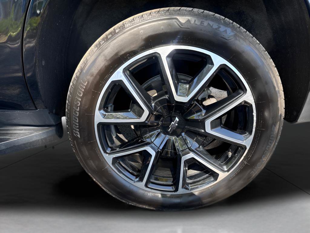 Used 2024 Chevrolet Tahoe RST w/ Luxury Package AWD/4WD image 8
