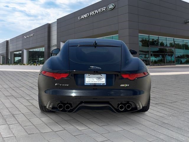 Used 2017 Jaguar F-TYPE R image 4