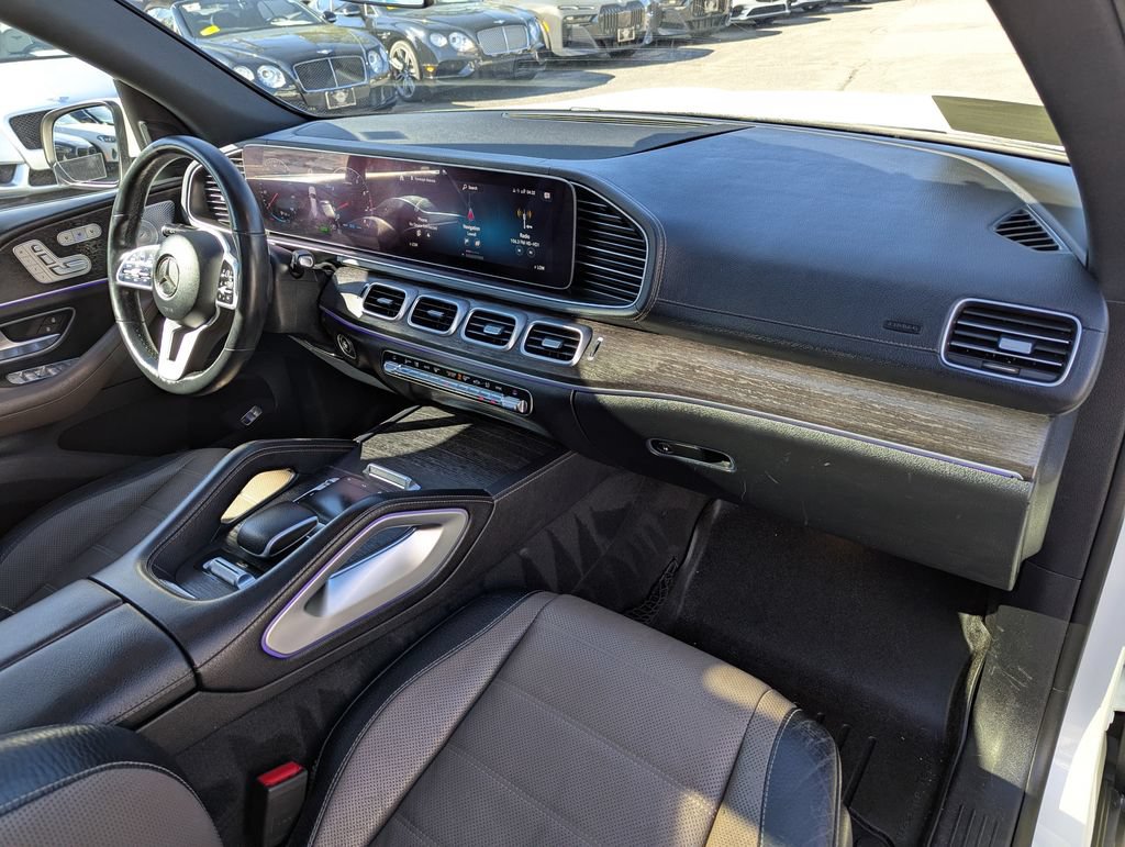 Used 2020 Mercedes-Benz GLS 450 4MATIC image 34