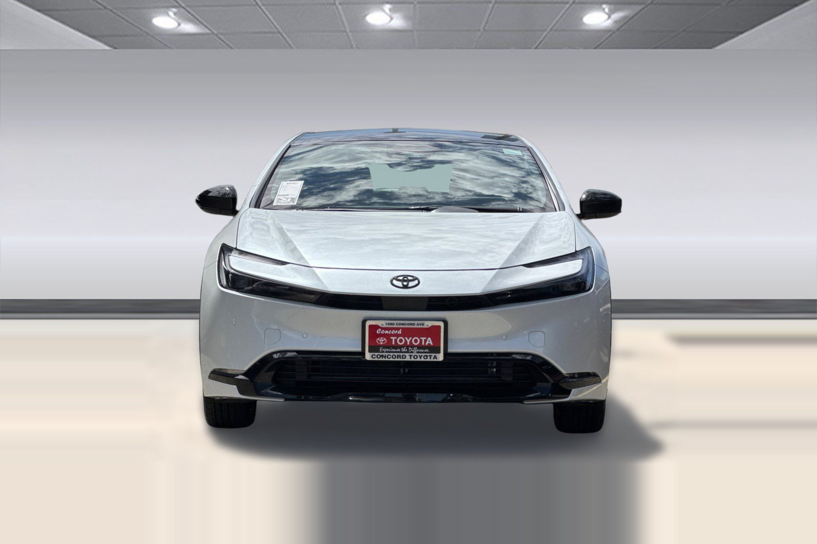 New 2027 Toyota Prius LE FWD image 6