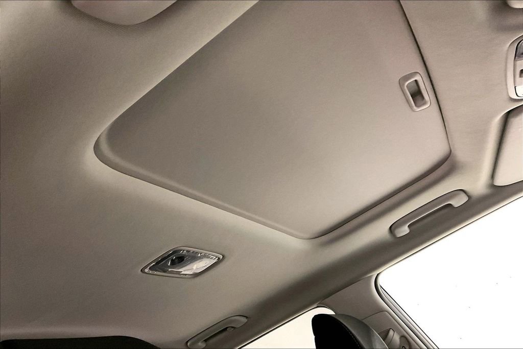Used 2025 Kia Soul EX FWD image 19