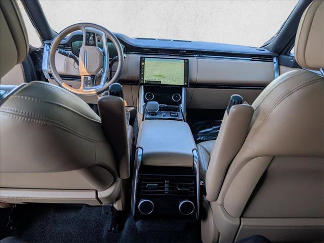 Used 2023 Land Rover Range Rover SE image 19