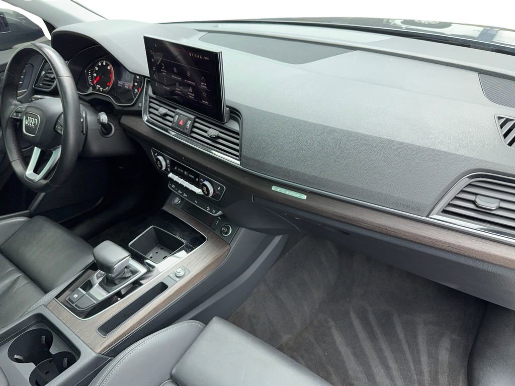 Used 2024 Audi Q5 2.0T Premium image 45