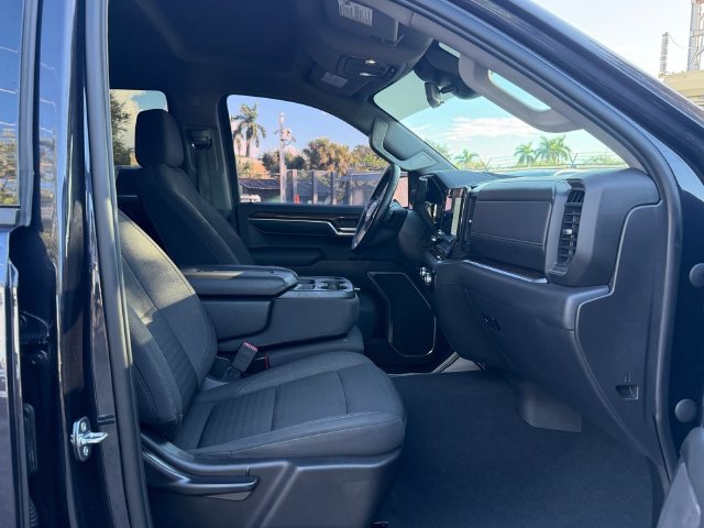 Certified 2022 GMC Sierra 1500 Elevation RWD image 17