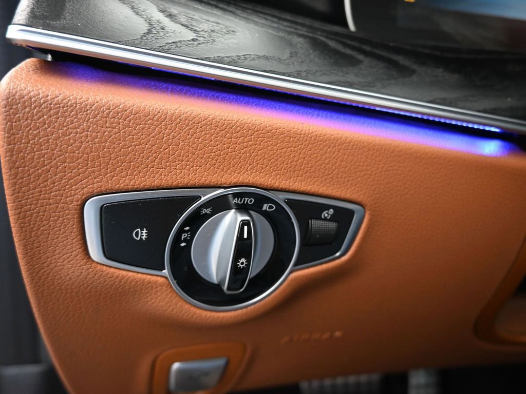 Used 2019 Mercedes-Benz E 450 Coupe w/ AMG Line Package image 31