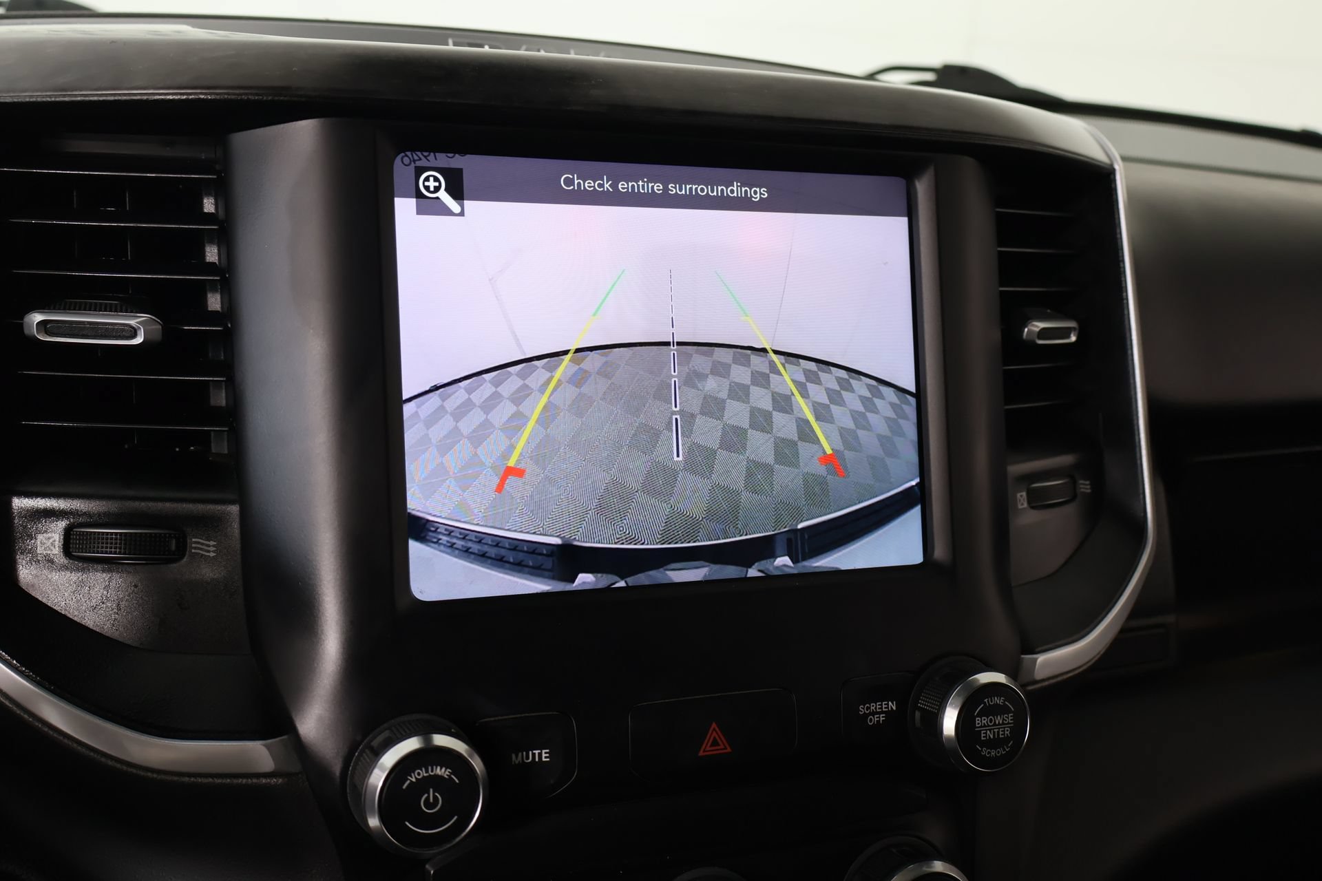 Used 2021 RAM 1500 Big Horn RWD image 6