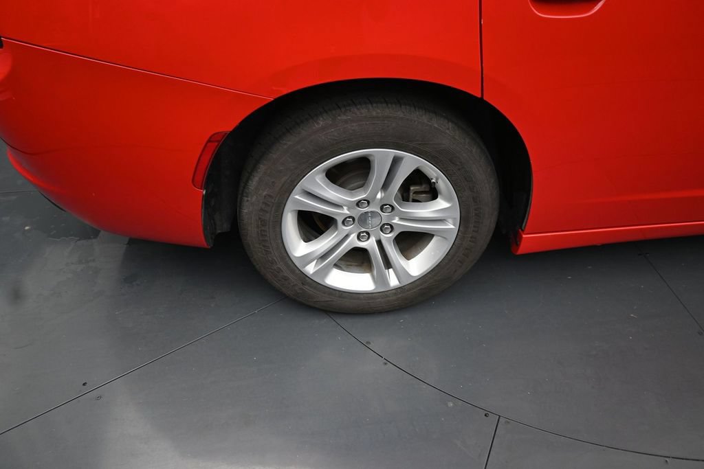 Used 2023 Dodge Charger SXT RWD image 10