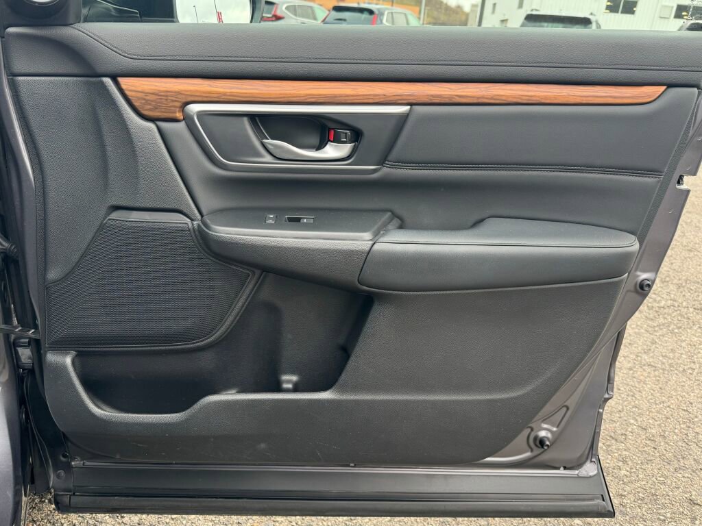 Used 2021 Honda CR-V Touring image 21