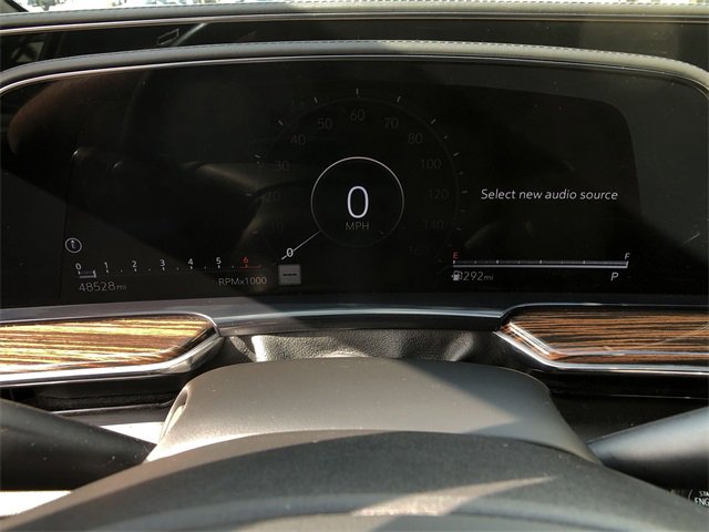 Certified 2021 Cadillac Escalade Premium Luxury image 23