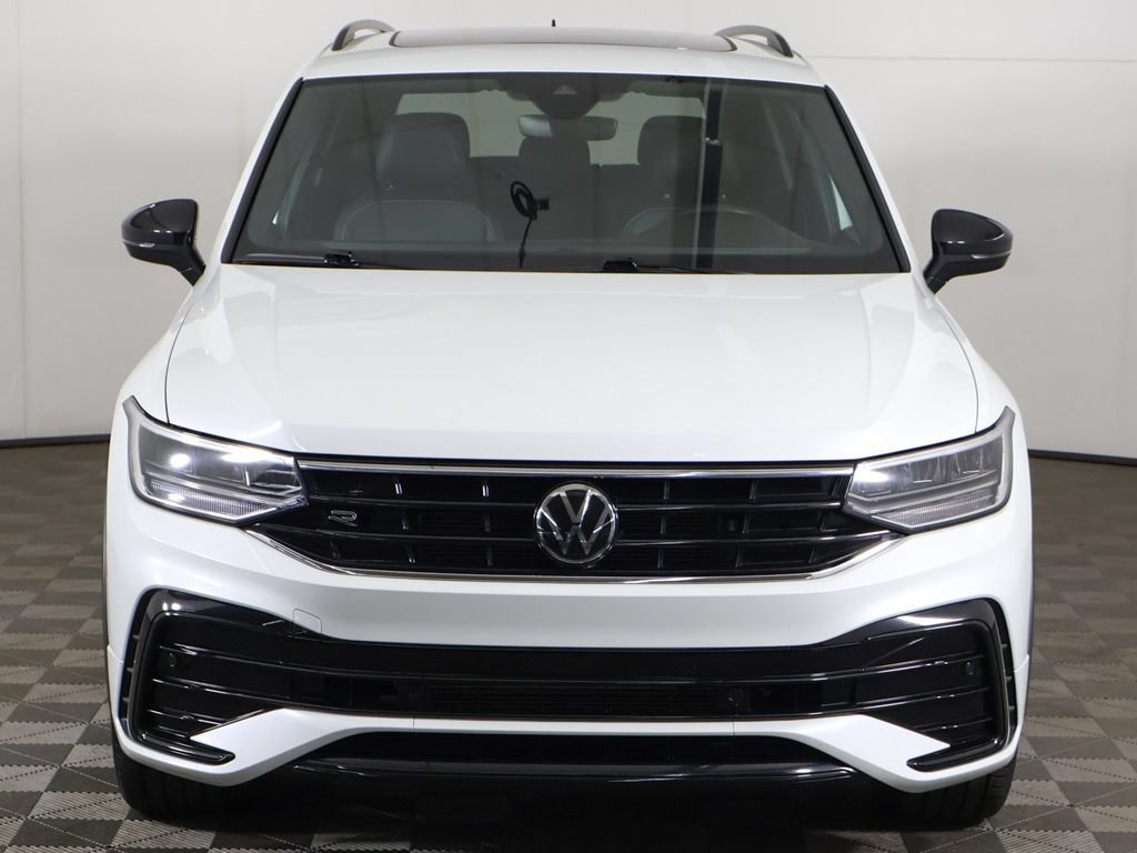 Used 2024 Volkswagen Tiguan SE R-Line AWD/4WD image 12