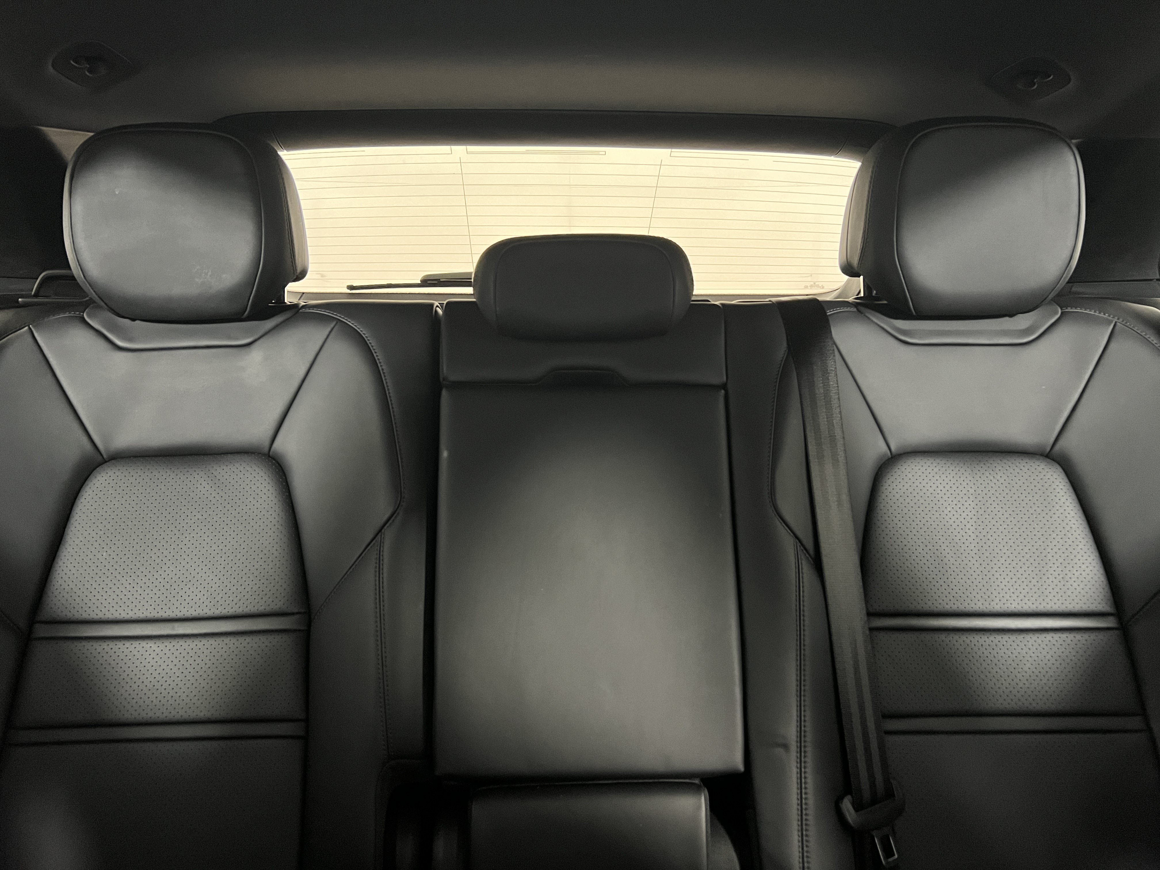 Certified 2024 Porsche Cayenne AWD/4WD image 16