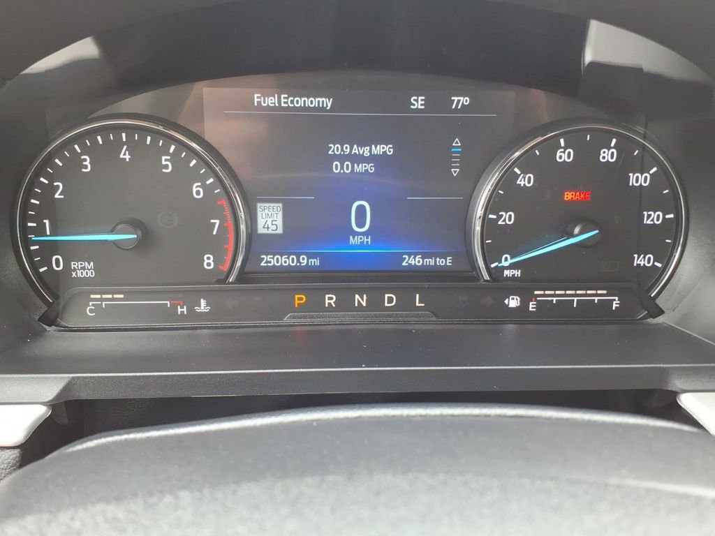 Used 2022 Ford Explorer XLT w/ Equipment Group 202A image 20