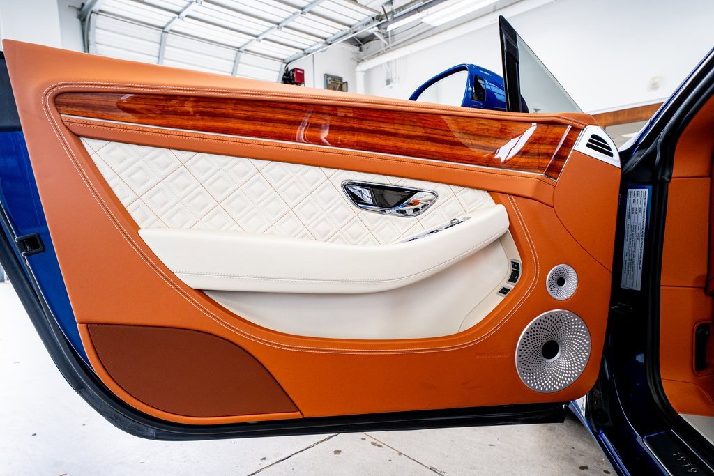 Used 2020 Bentley Continental GT image 32