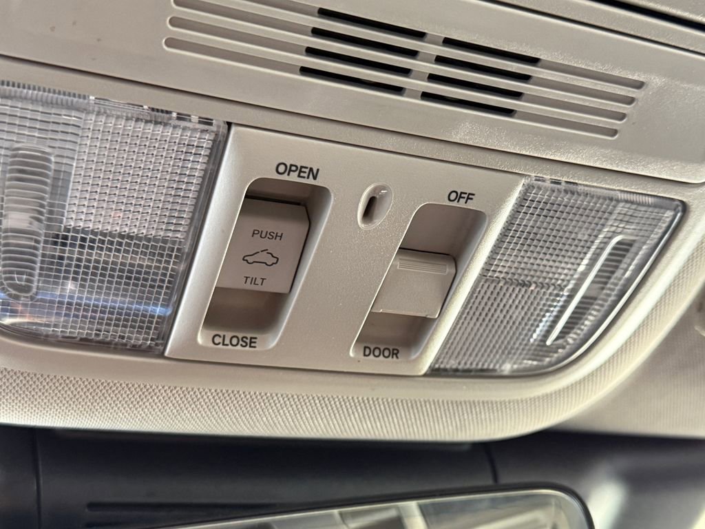 Used 2020 Honda Accord EX-L image 28