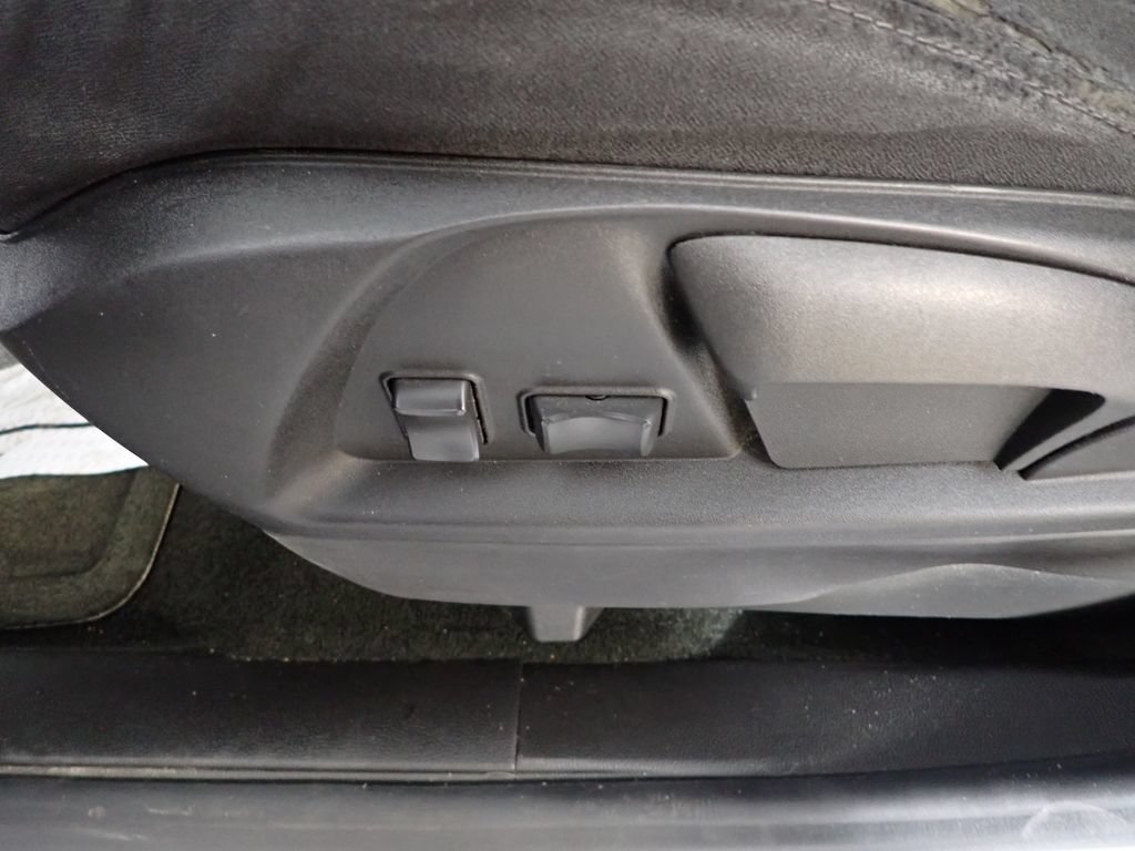 Used 2014 Chevrolet Equinox LS FWD image 19