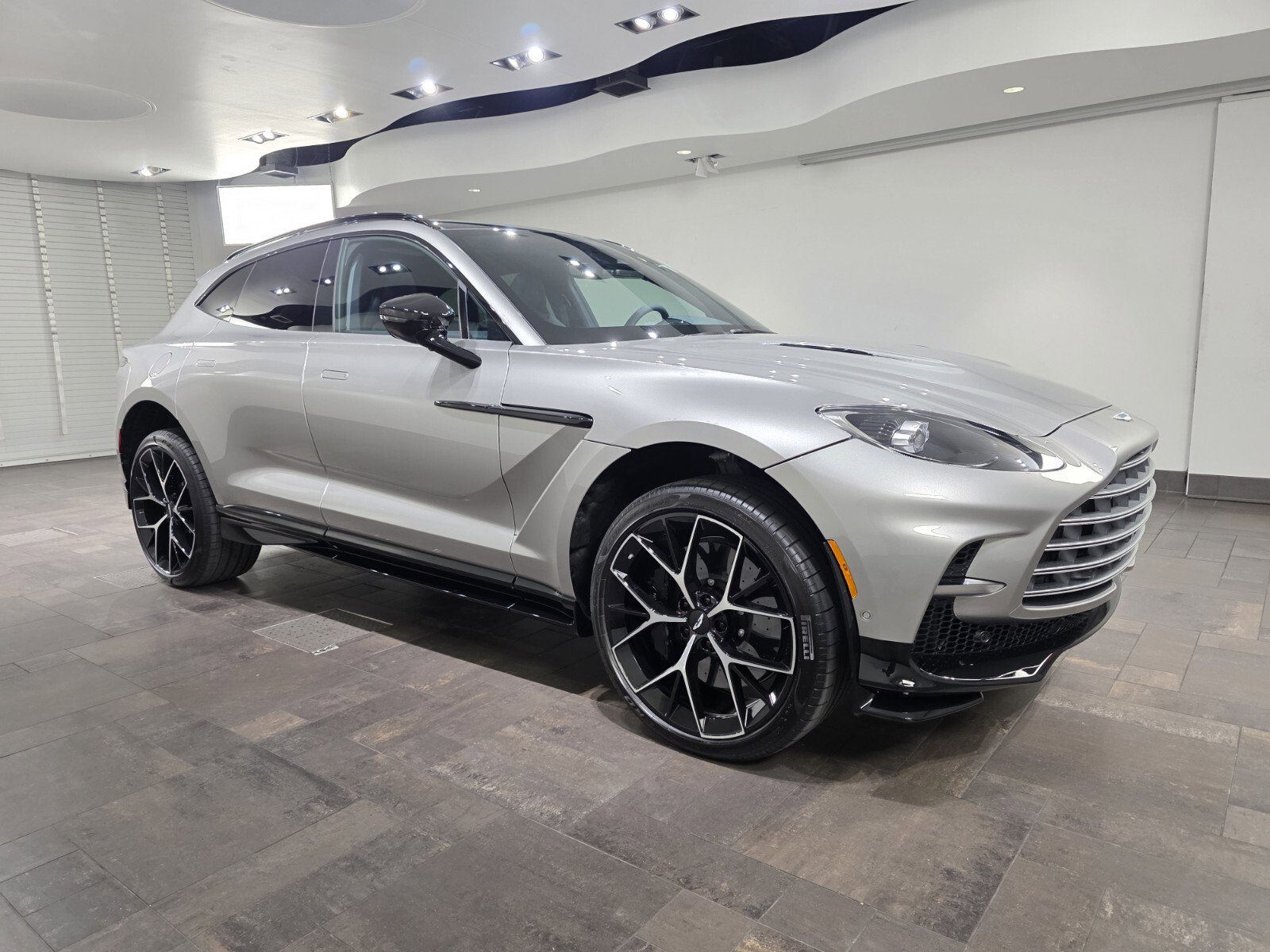 New 2026 Aston Martin DBX 707