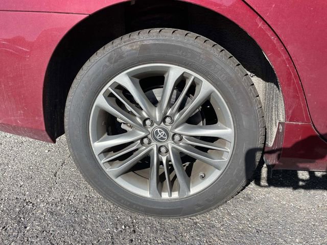 Used 2016 Toyota Camry SE image 8