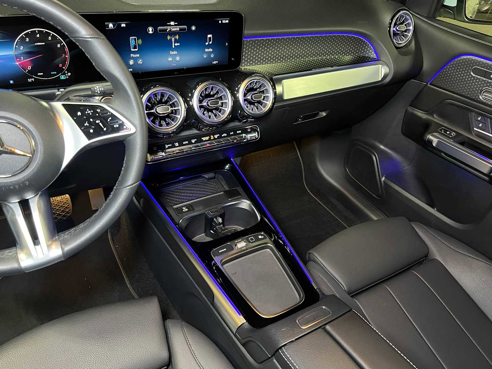 Certified 2025 Mercedes-Benz GLB 250 4MATIC image 34