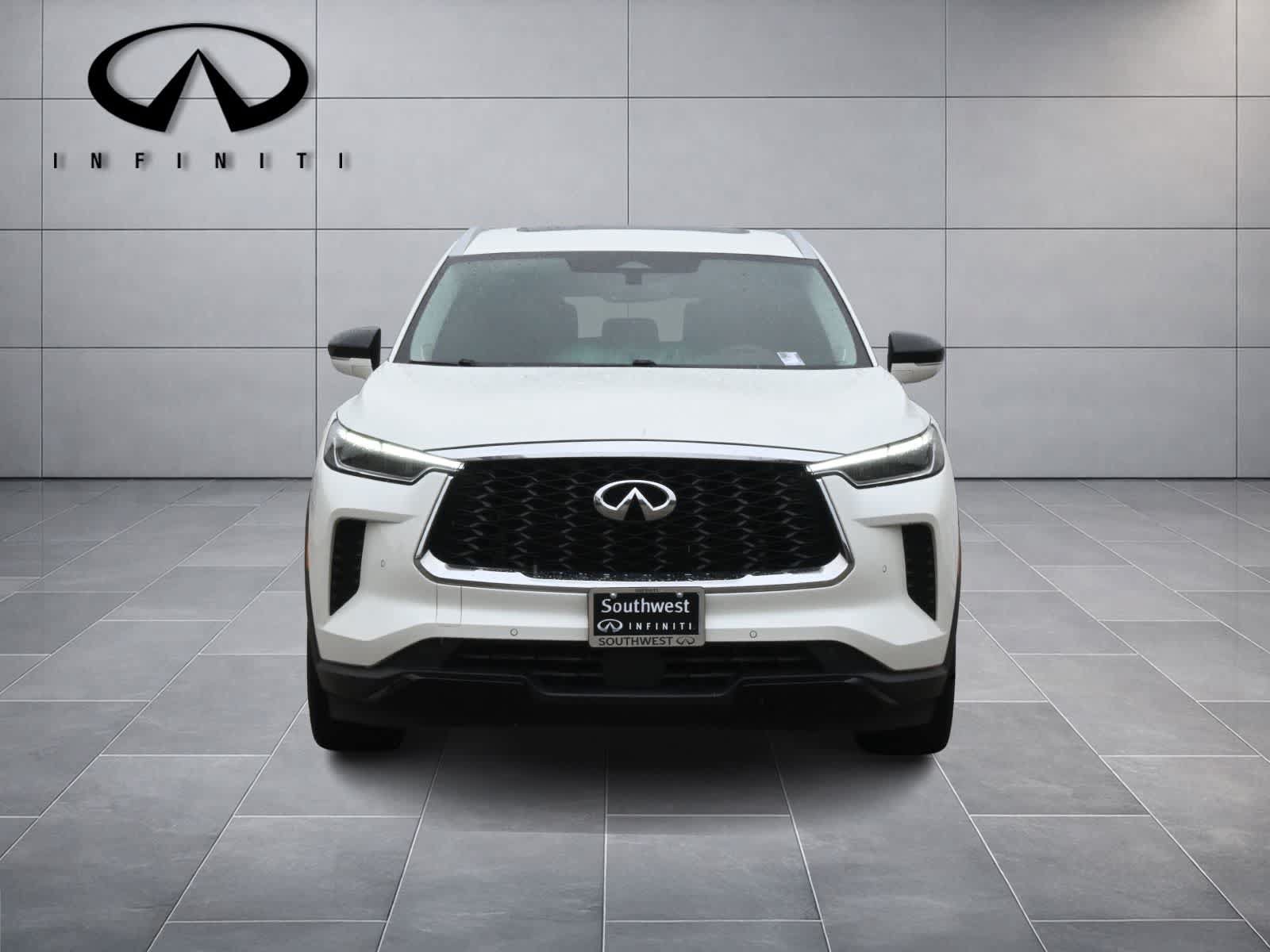 Certified 2023 INFINITI QX60 Luxe w/ Performance Audio Package AWD/4WD image 2