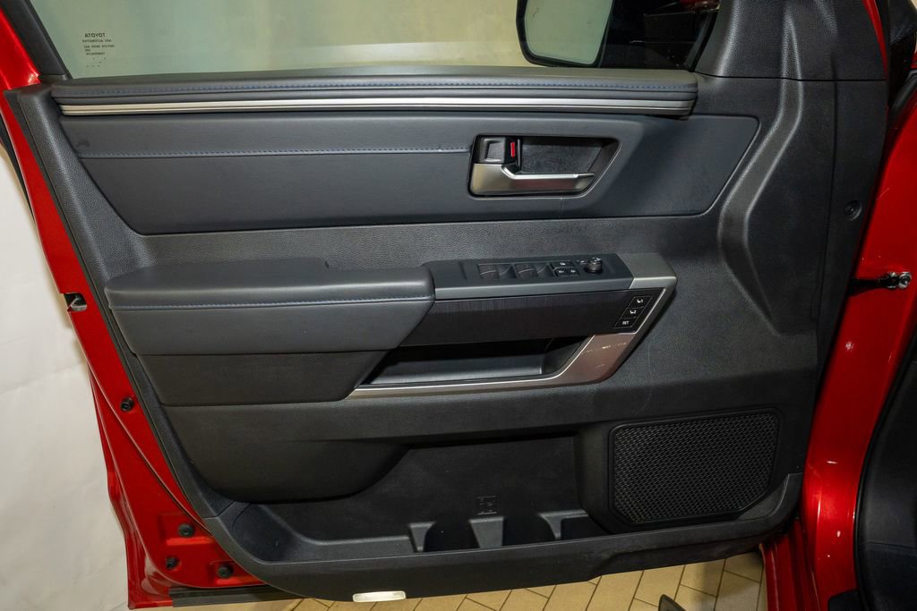 Used 2025 Toyota Tundra Platinum image 14