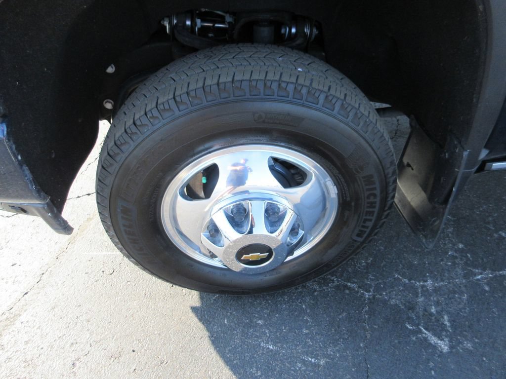 Certified 2023 Chevrolet Silverado 3500 High Country AWD/4WD image 17