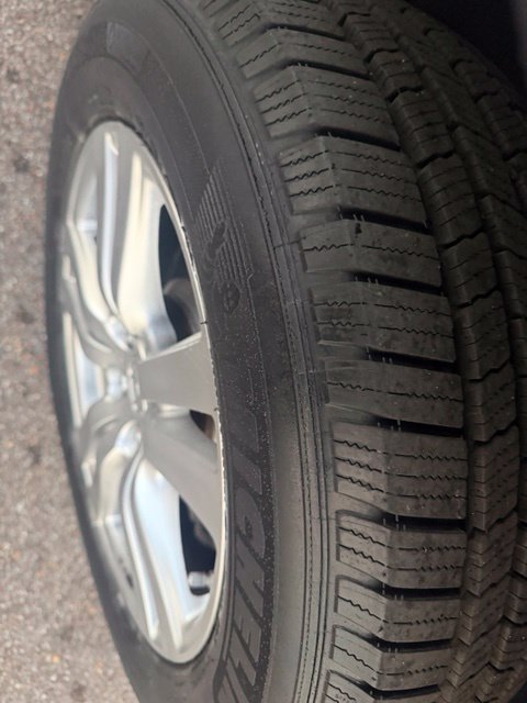 Used 2017 Honda Pilot EX-L image 8