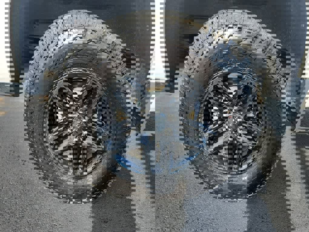 Used 2021 Chevrolet Silverado 1500 LT Trail Boss w/ Bed Protection Package image 10