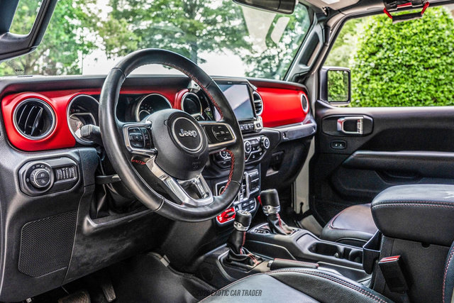 Used 2022 Jeep Gladiator Rubicon w/ LED Lighting Group AWD/4WD image 45