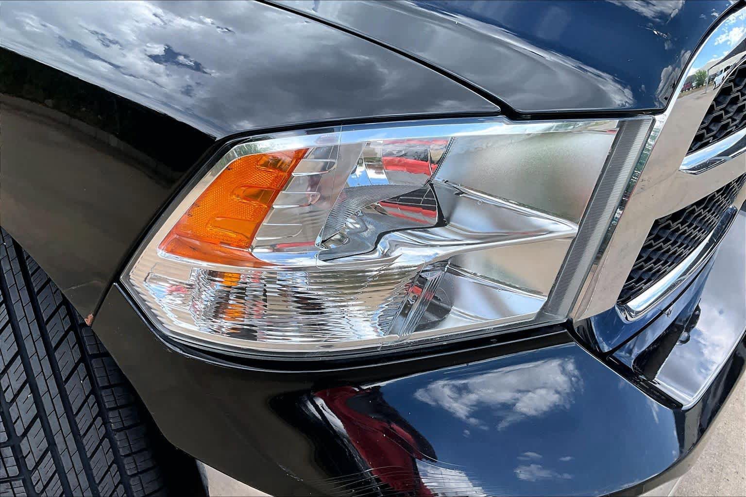 Used 2021 RAM 1500 Classic SLT image 26