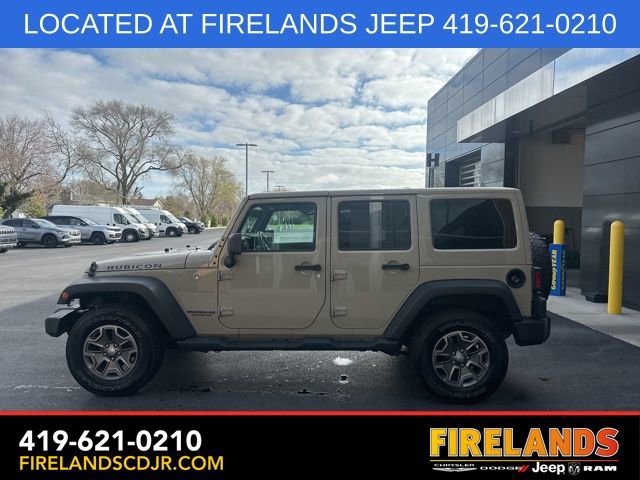 Used 2017 Jeep Wrangler Unlimited Rubicon w/ Connectivity Group AWD/4WD image 4