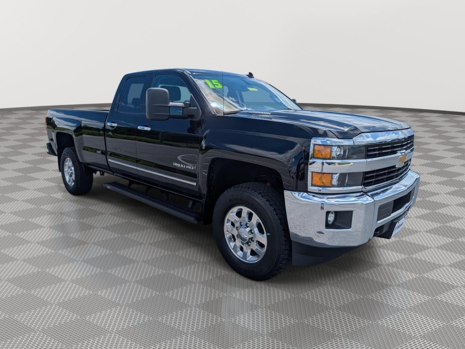 Used 2015 Chevrolet Silverado 3500 LTZ w/ LTZ Plus Package AWD/4WD image 7
