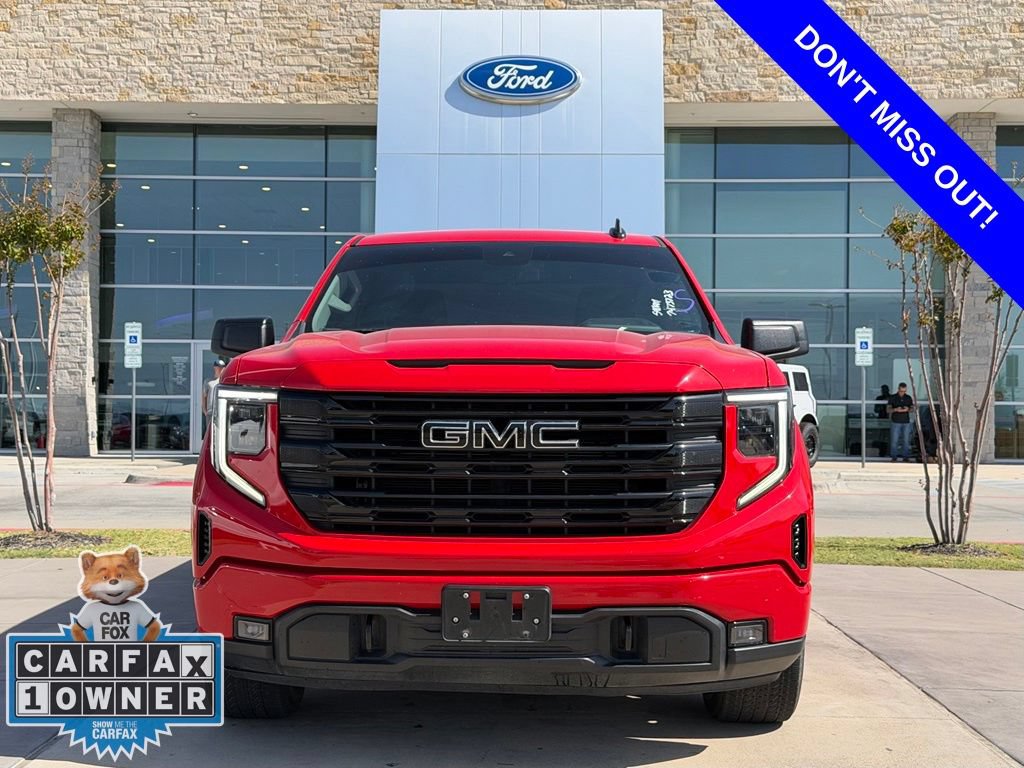 Used 2024 GMC Sierra 1500 Elevation w/ LPO, Elevation Black Package RWD image 2