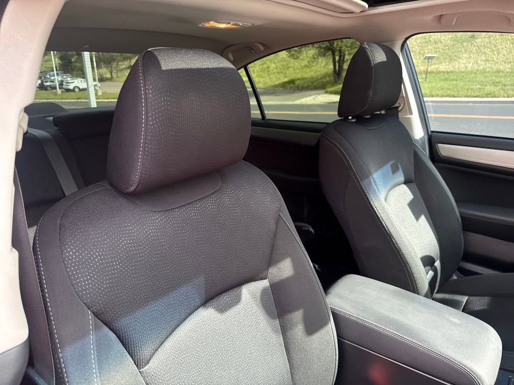 Used 2017 Subaru Legacy 2.5i Premium AWD/4WD image 28