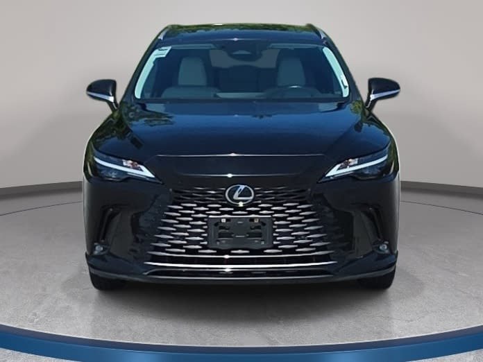 Used 2023 Lexus RX 350 Premium Plus w/ Accessory Package AWD/4WD image 2