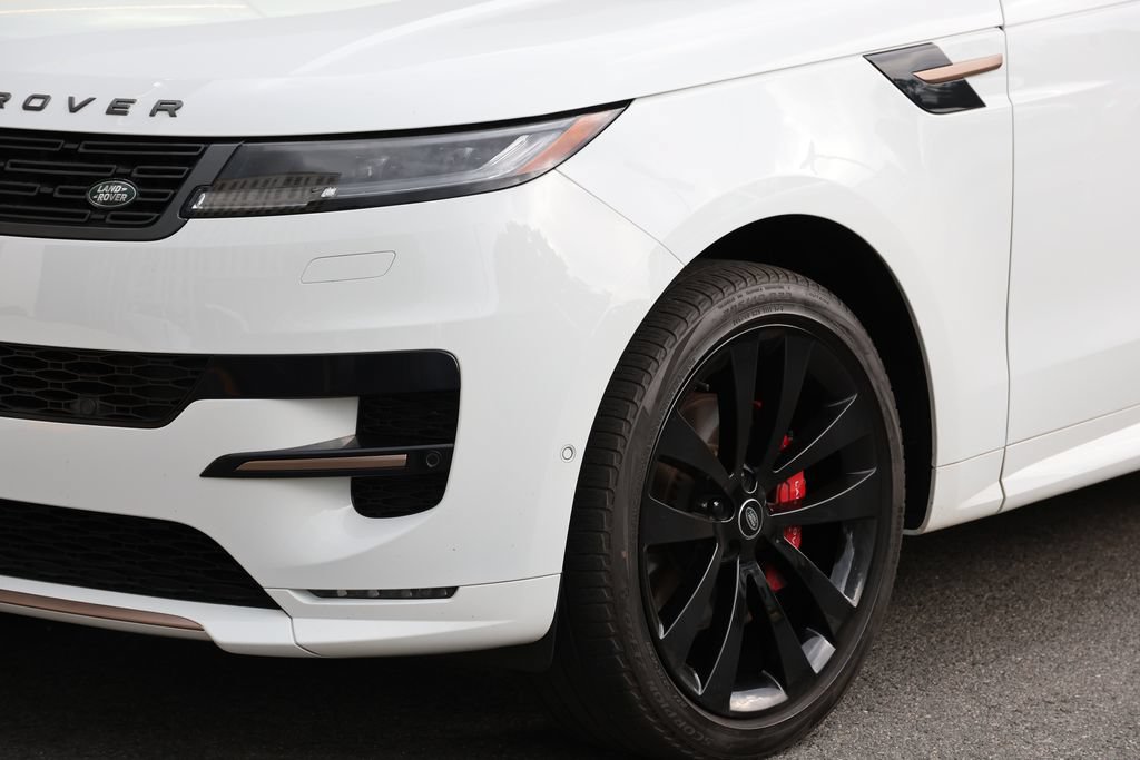 Used 2023 Land Rover Range Rover Sport SE Dynamic AWD/4WD image 6