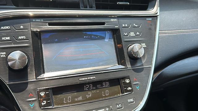 Used 2016 Toyota Avalon XLE FWD image 16
