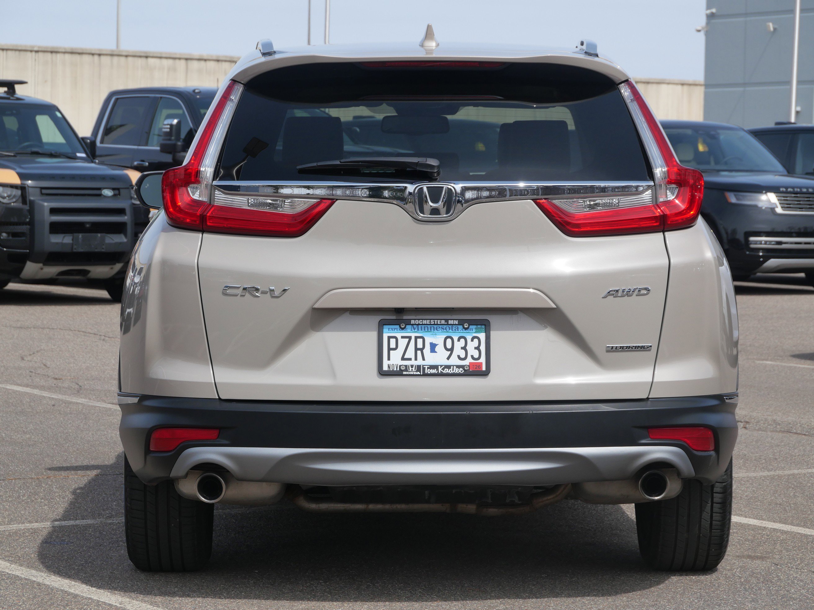 Used 2018 Honda CR-V Touring image 4