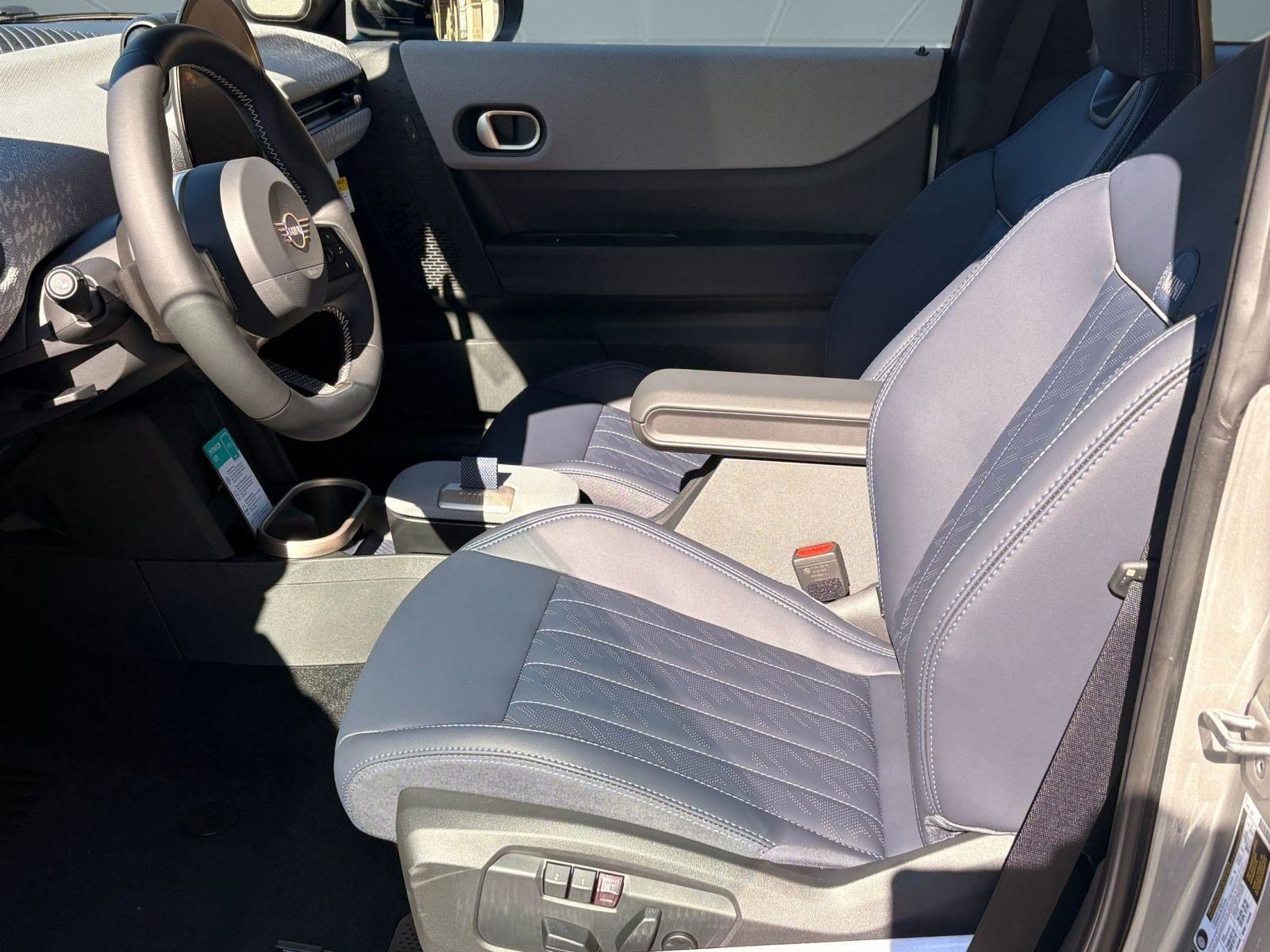 New 2026 MINI Cooper S image 5