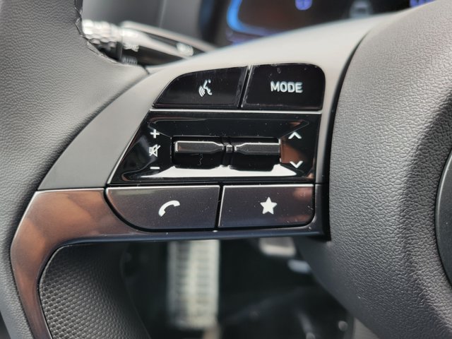 New 2026 Hyundai Elantra SEL Sport FWD image 14