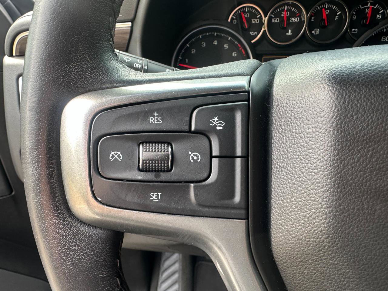 Used 2021 Chevrolet Tahoe Z71 image 41