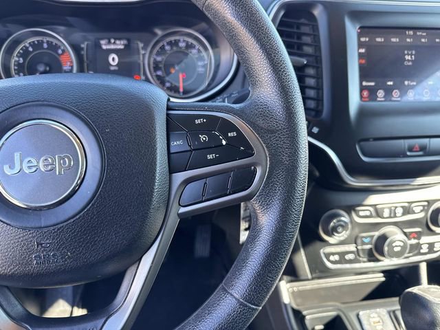 Used 2019 Jeep Cherokee Latitude w/ Popular Appearance Group image 28