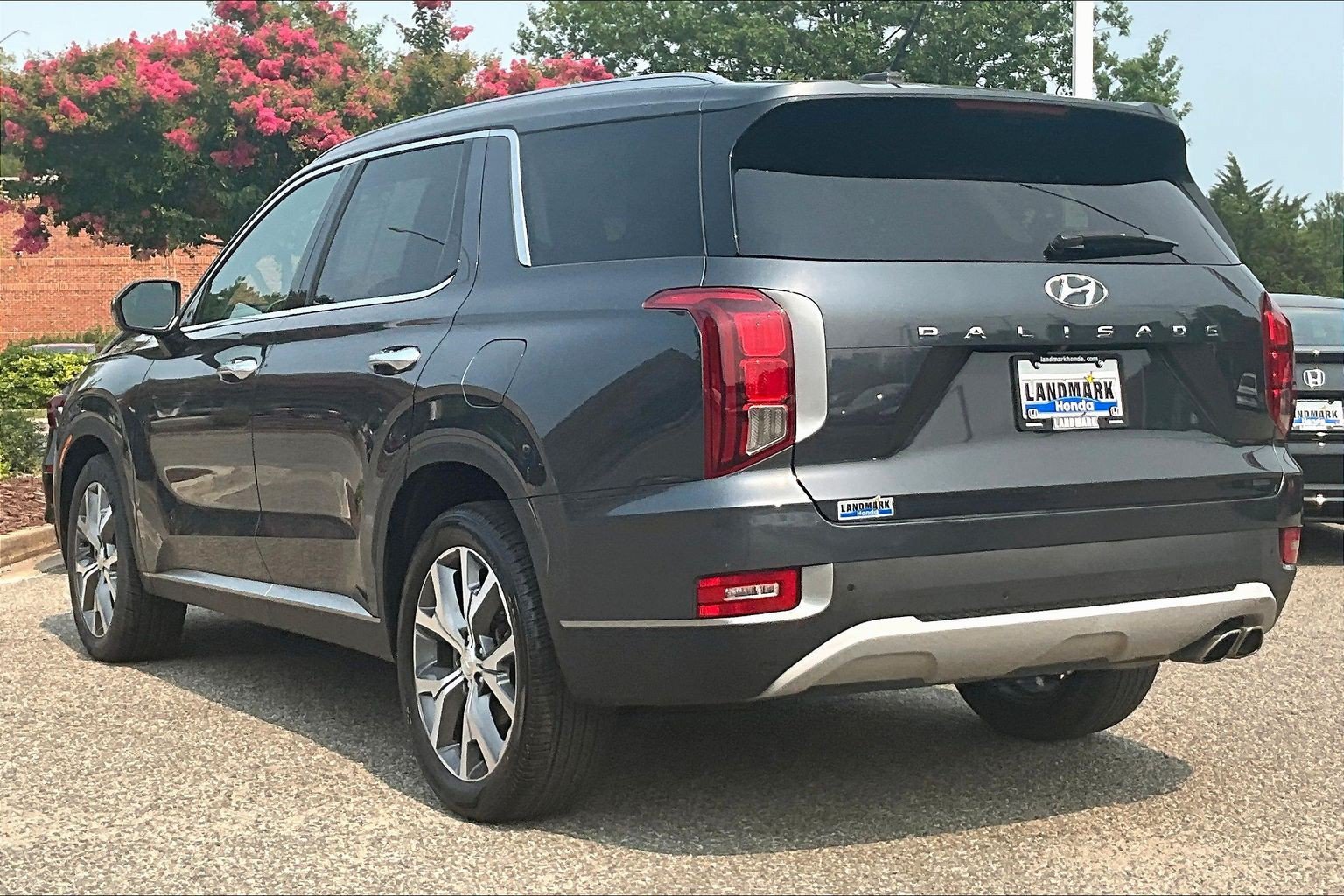 Used 2020 Hyundai Palisade SEL w/ Convenience Package FWD image 12