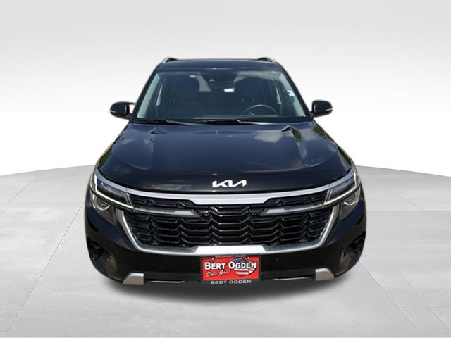 Used 2024 Kia Seltos S FWD image 2