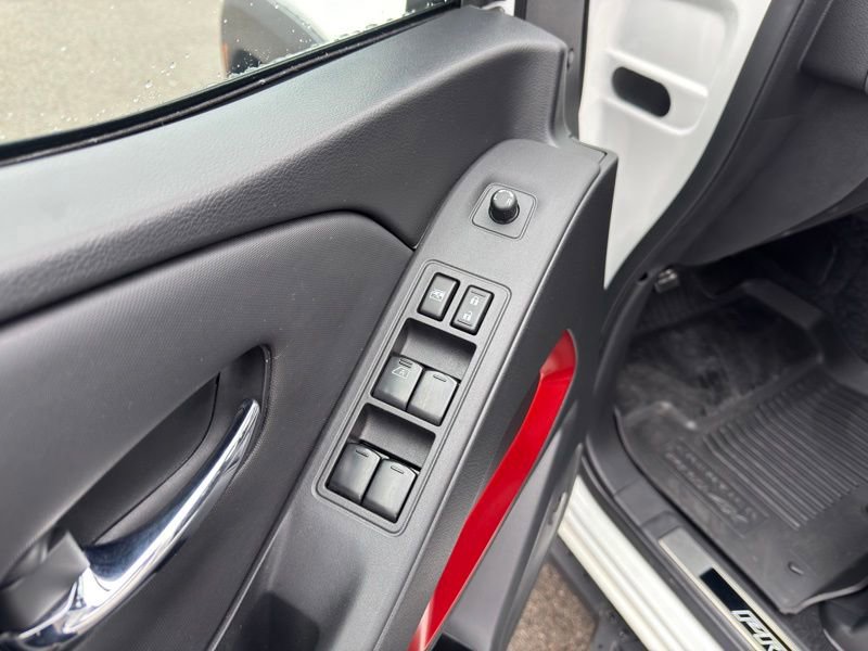 Used 2023 Nissan Frontier PRO-4X w/ Pro-4X Premium Package image 10