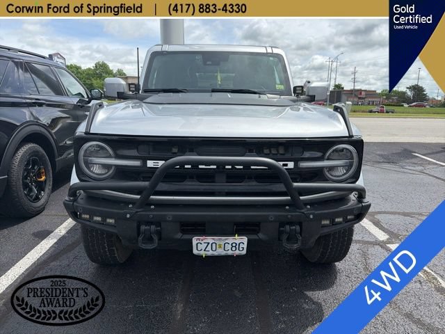 Used 2023 Ford Bronco Outer Banks AWD/4WD image 2