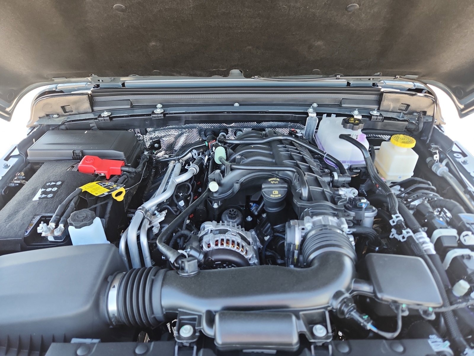 New 2025 Jeep Gladiator Sport image 22